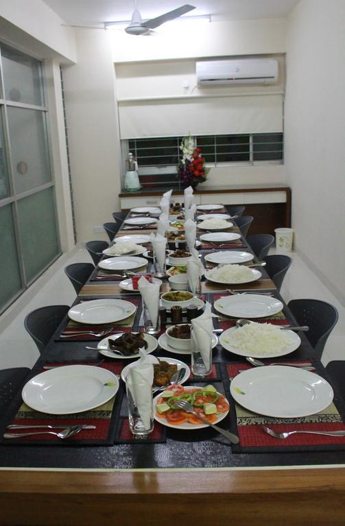 Naas Serviced Apartments ธากา ภายนอก รูปภาพ